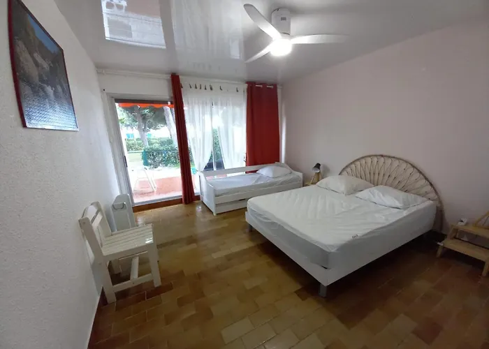 Apartmán T2 Familial 1ere Ligne Plages Parking Prive Wifi - Le Foc - Rossiconciergerie - Linge En Option *